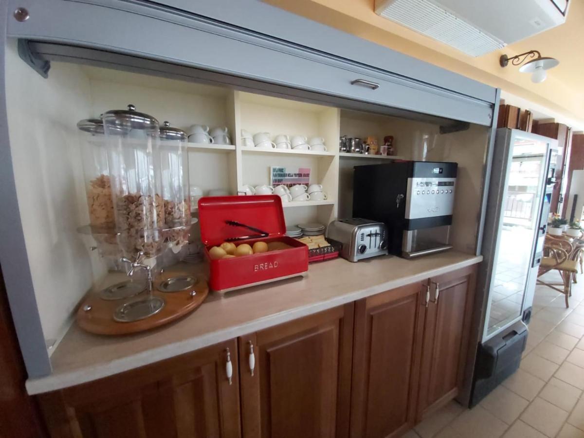 Albergo Casa Este Brenzone sul Garda Ngoại thất bức ảnh