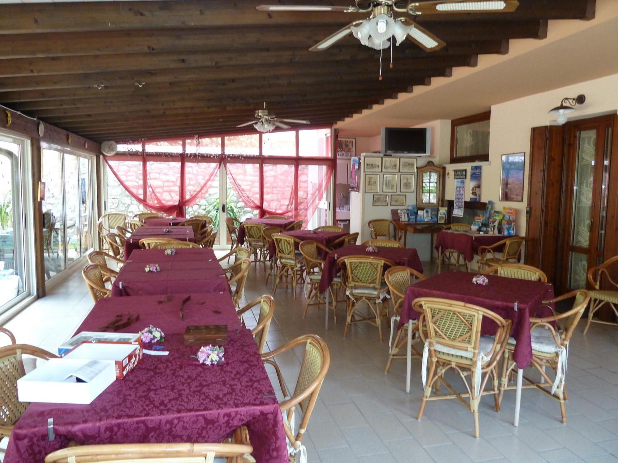 Albergo Casa Este Brenzone sul Garda Ngoại thất bức ảnh