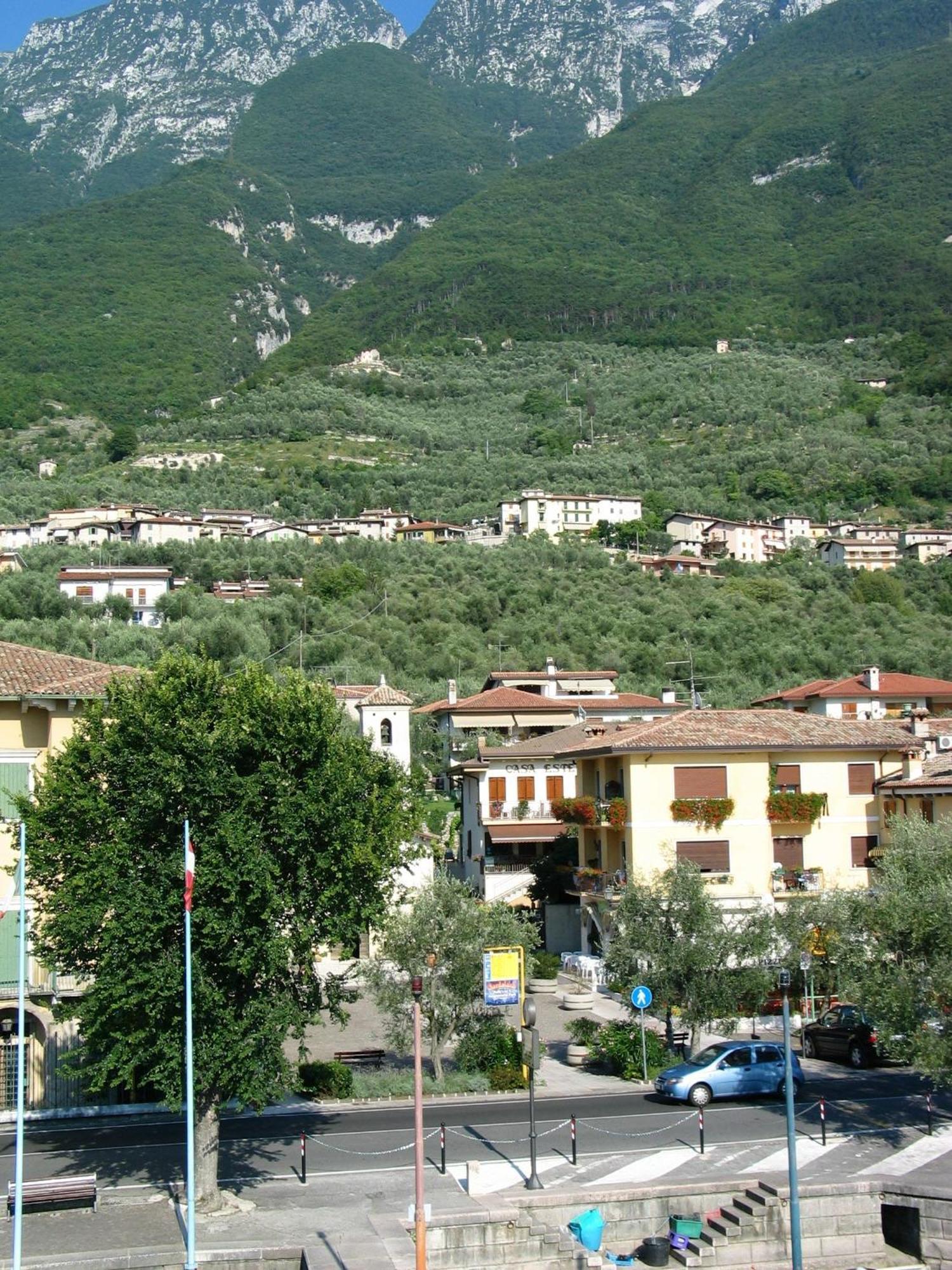 Albergo Casa Este Brenzone sul Garda Ngoại thất bức ảnh