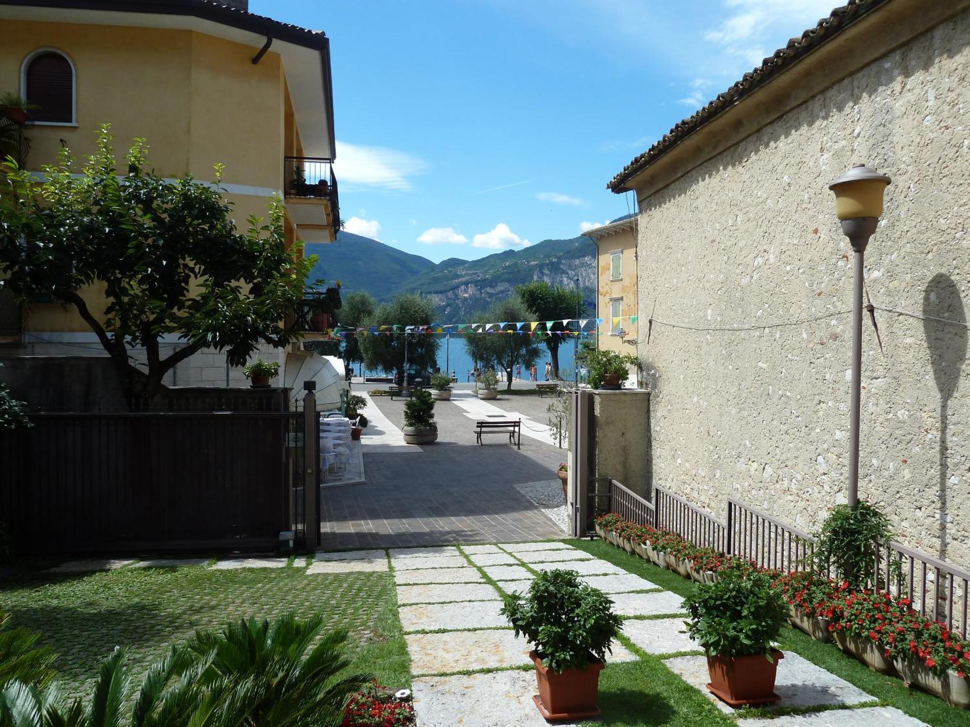 Albergo Casa Este Brenzone sul Garda Ngoại thất bức ảnh