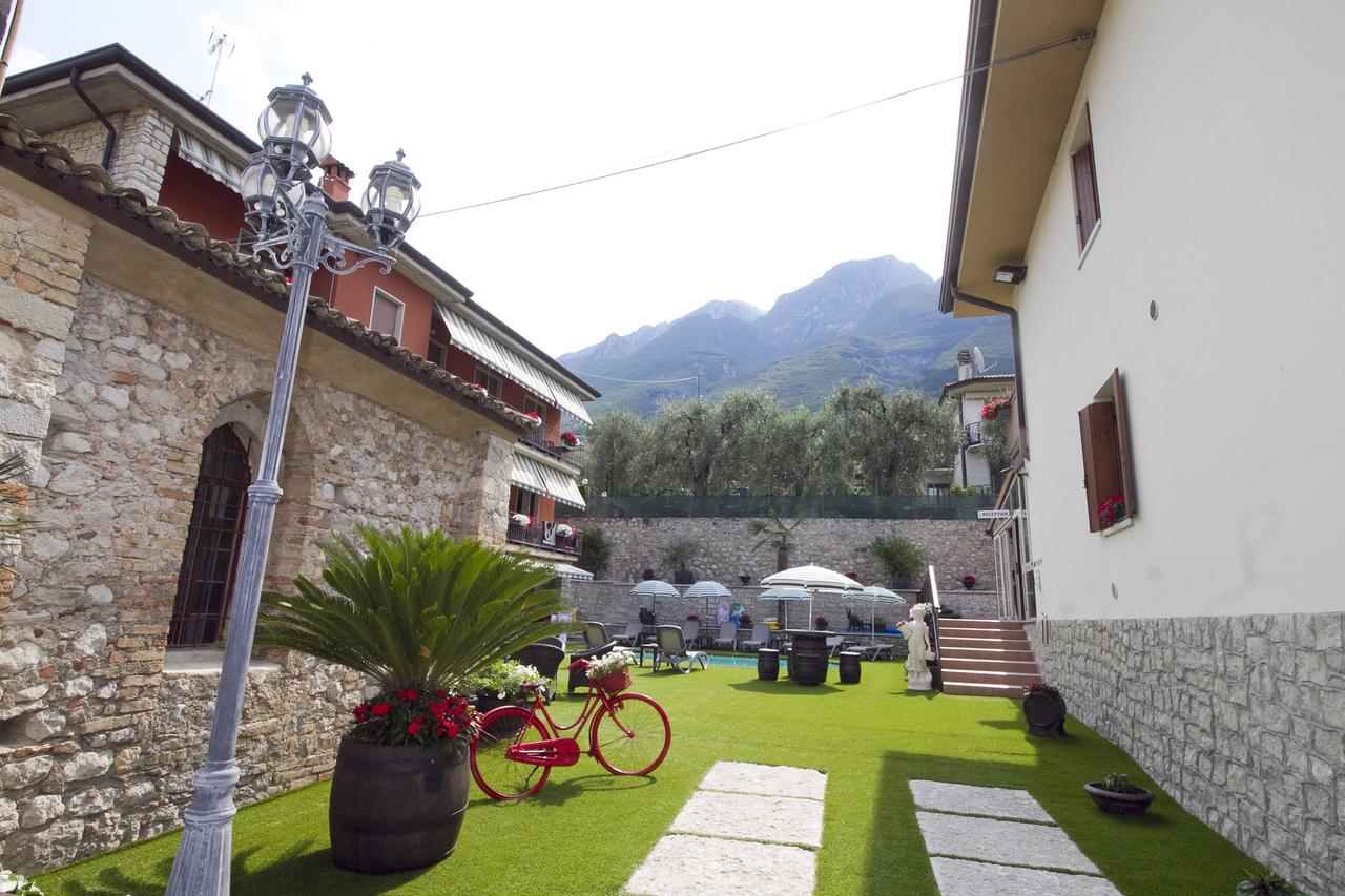 Albergo Casa Este Brenzone sul Garda Ngoại thất bức ảnh